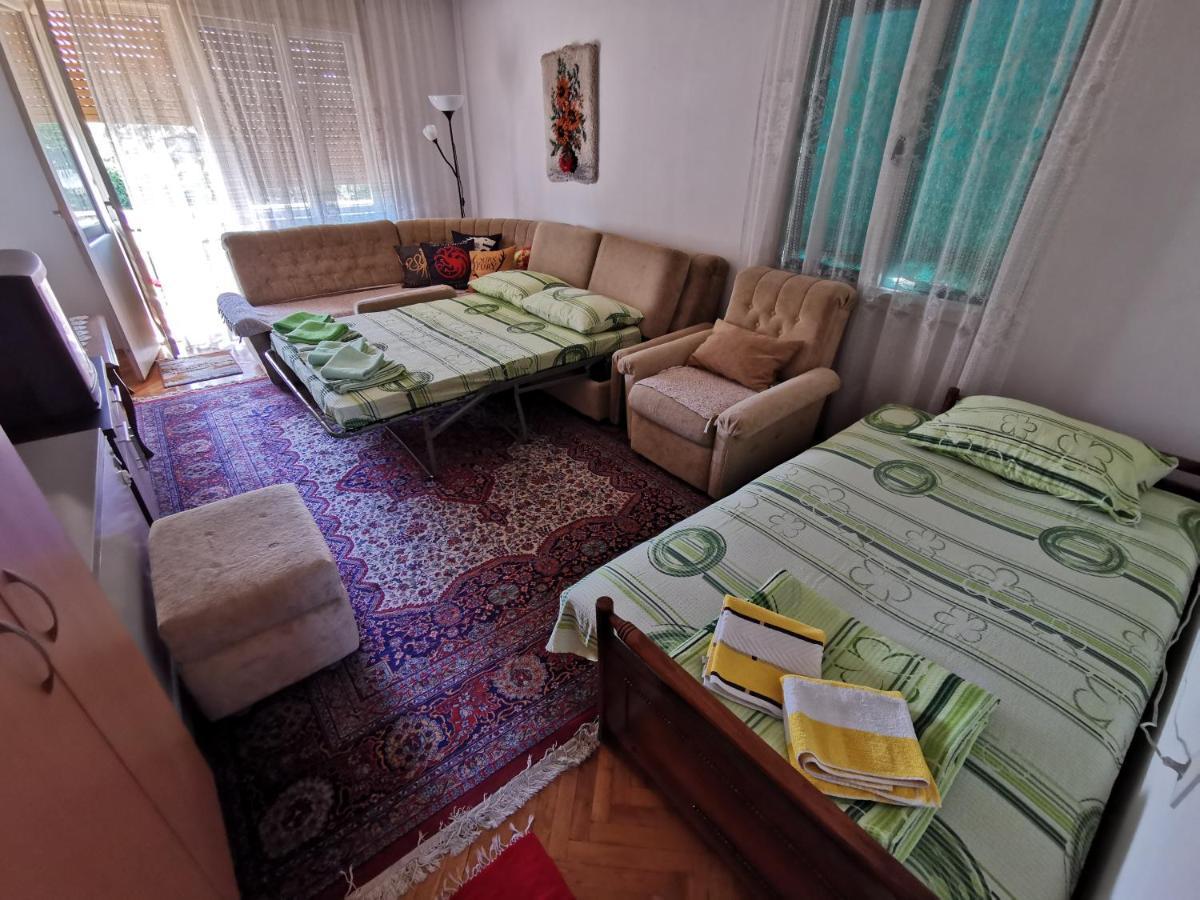 Apartments Domacinstvo Nikolic Valjevo Exterior photo