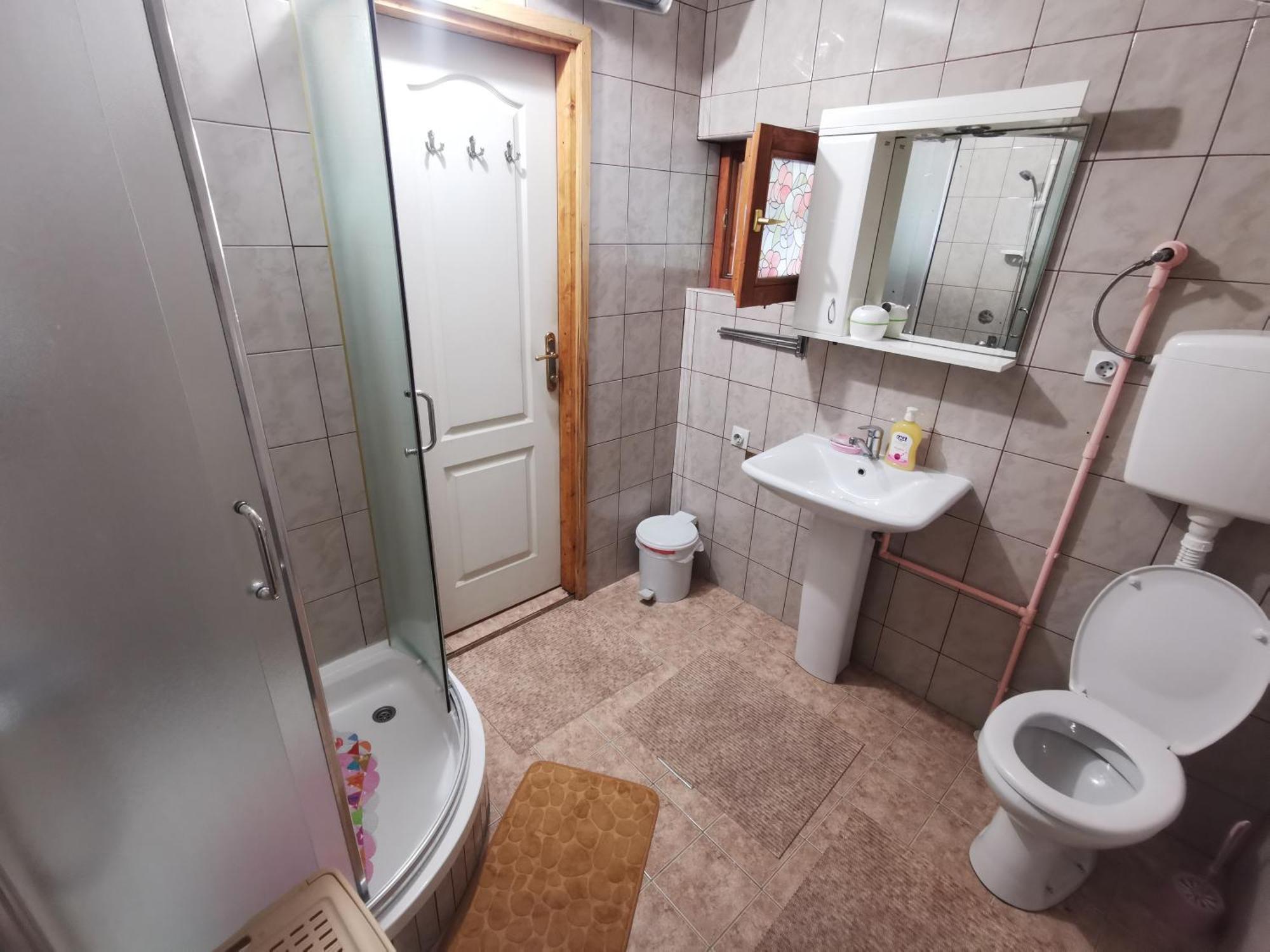 Apartments Domacinstvo Nikolic Valjevo Exterior photo